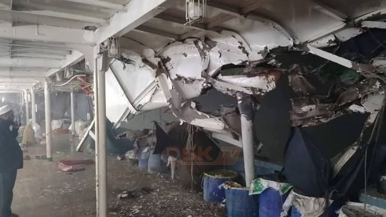 চাঁদপুরে মেঘনা নদীতে দুই লঞ্চের সংঘর্ষ, নি'হত ৮