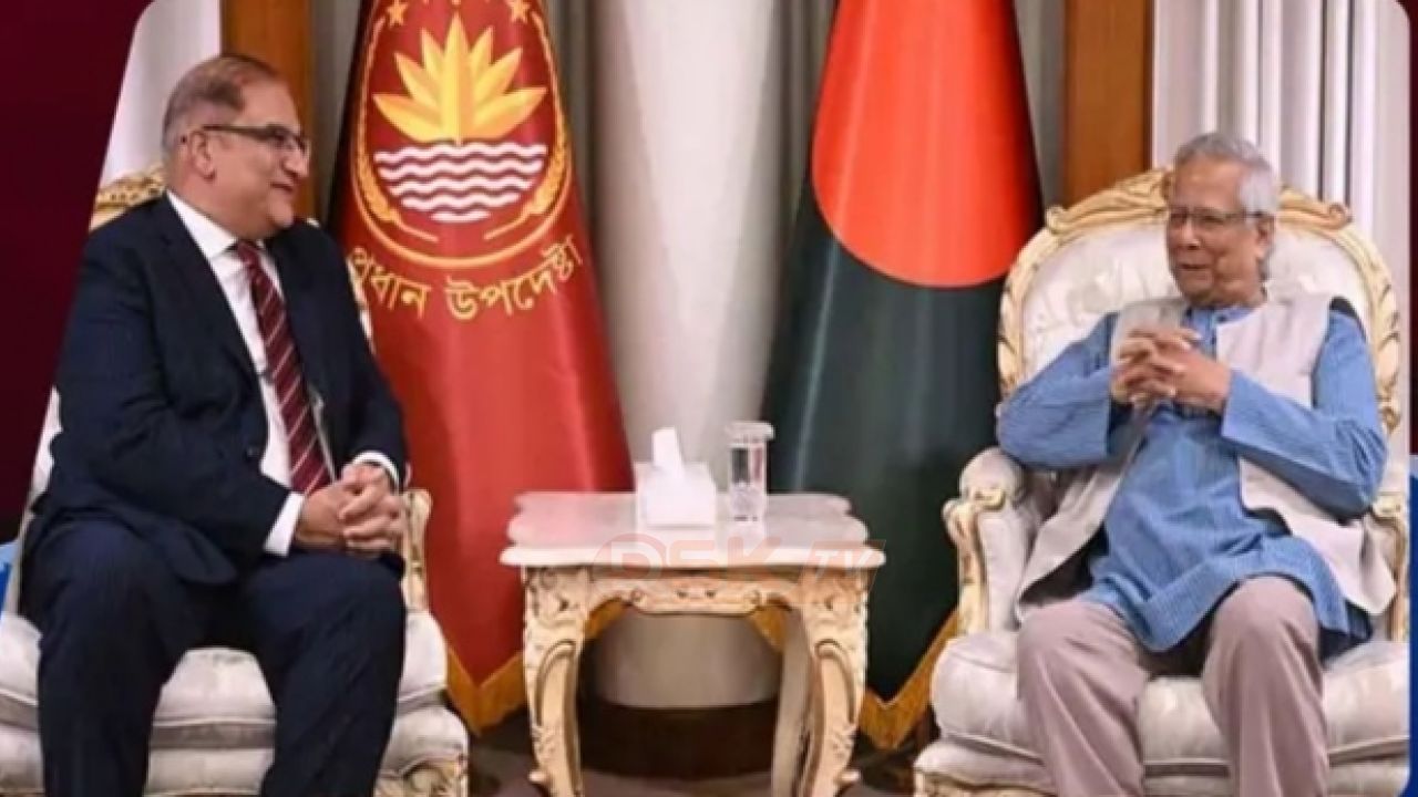 প্রধান উপদেষ্টার সঙ্গে পাকিস্তানের হাইকমিশনারের সাক্ষাৎ