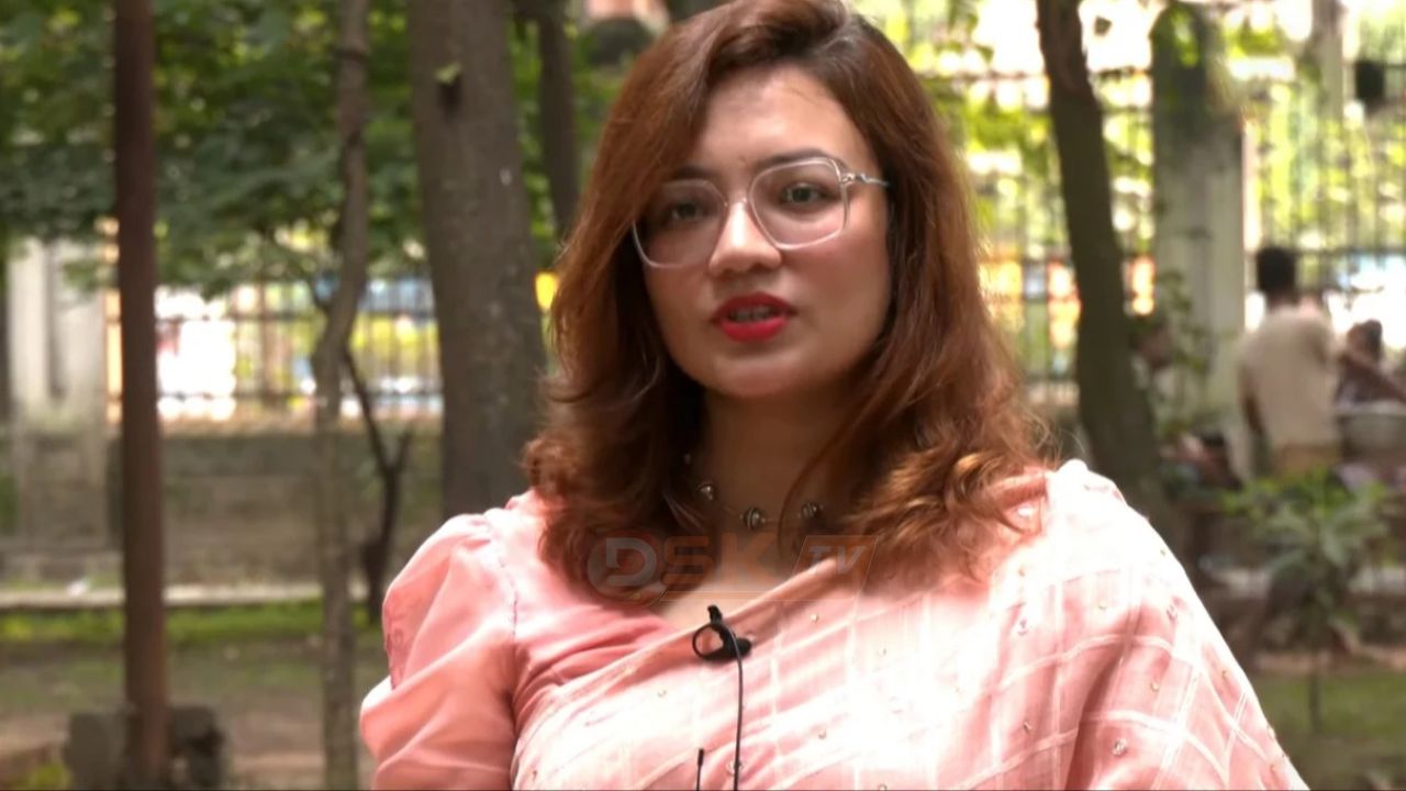 বামপন্থিদের ধু'য়ে দিলেন ঢাবি শিক্ষক মোনামি