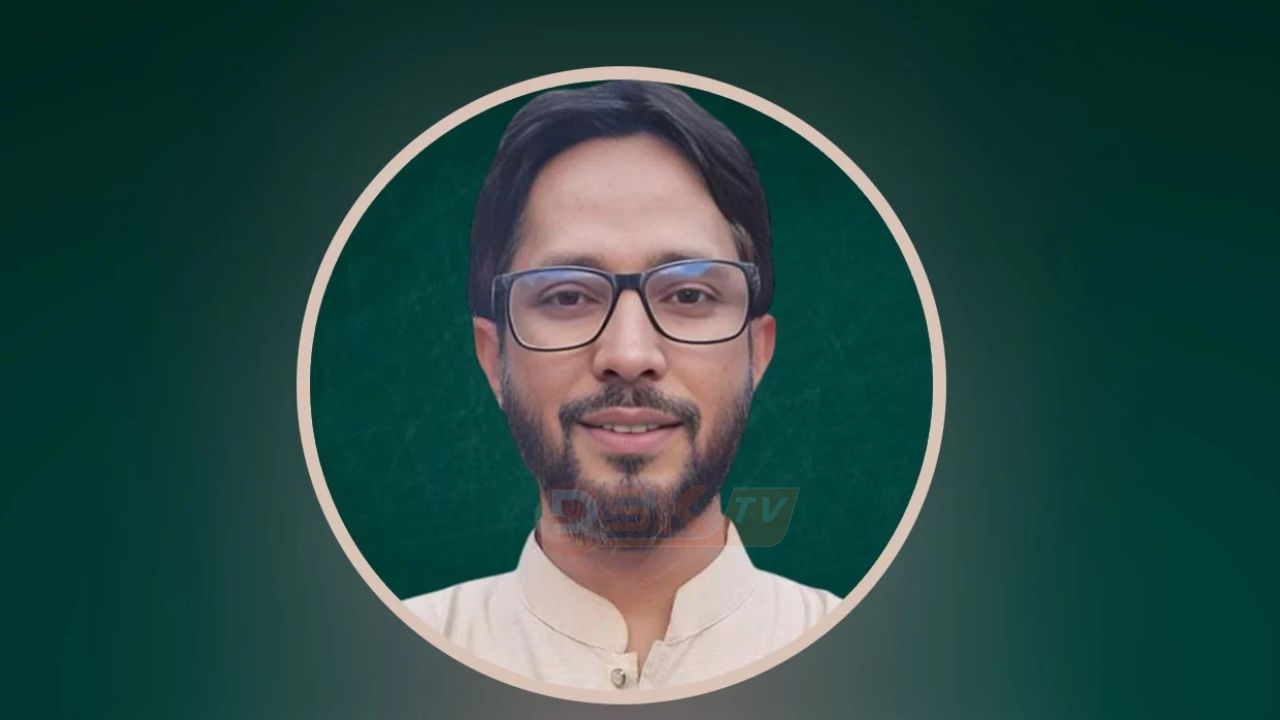 স্বেচ্ছায় এনসিপির জেলা পদ ছাড়লেন পলাশ মাহমুদ