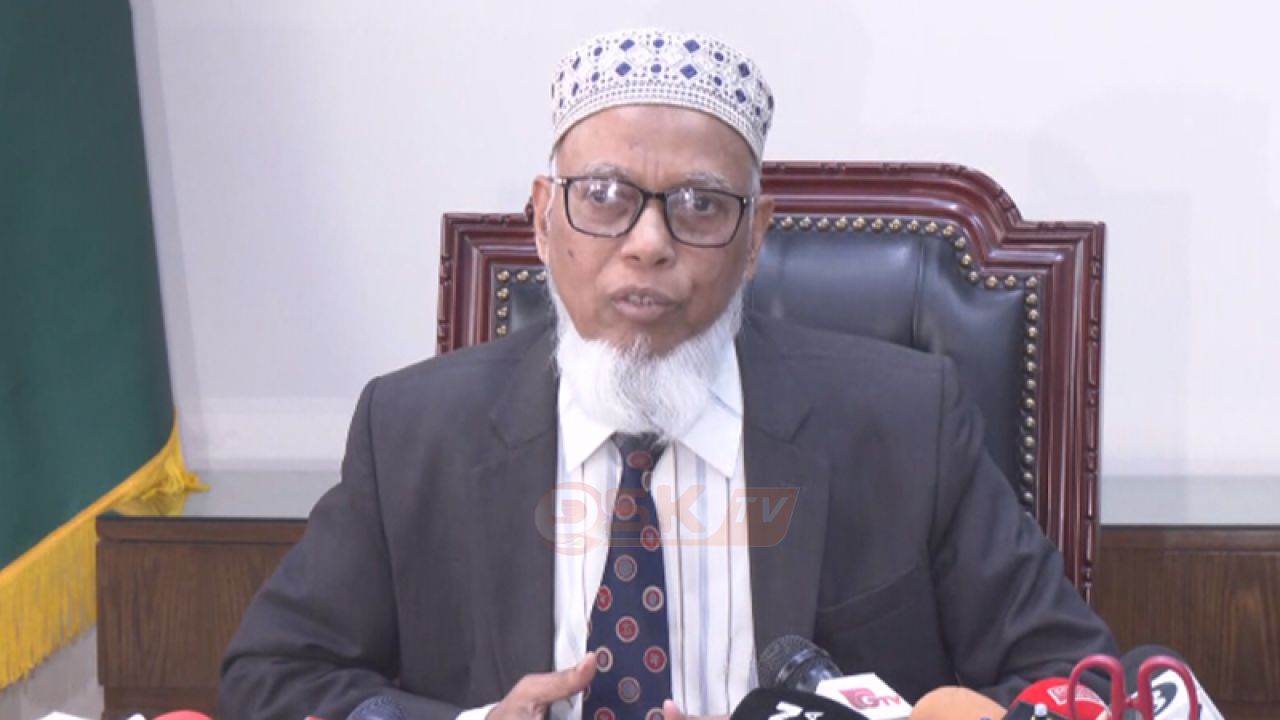 ১২ ফেব্রুয়ারির আগে নতুন তফসিল সম্ভব নয়: ইসি মাছউদ