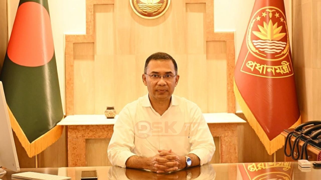 প্রধানমন্ত্রী প্রথমবার তেজগাঁও কার্যালয়ে অফিস শুরু