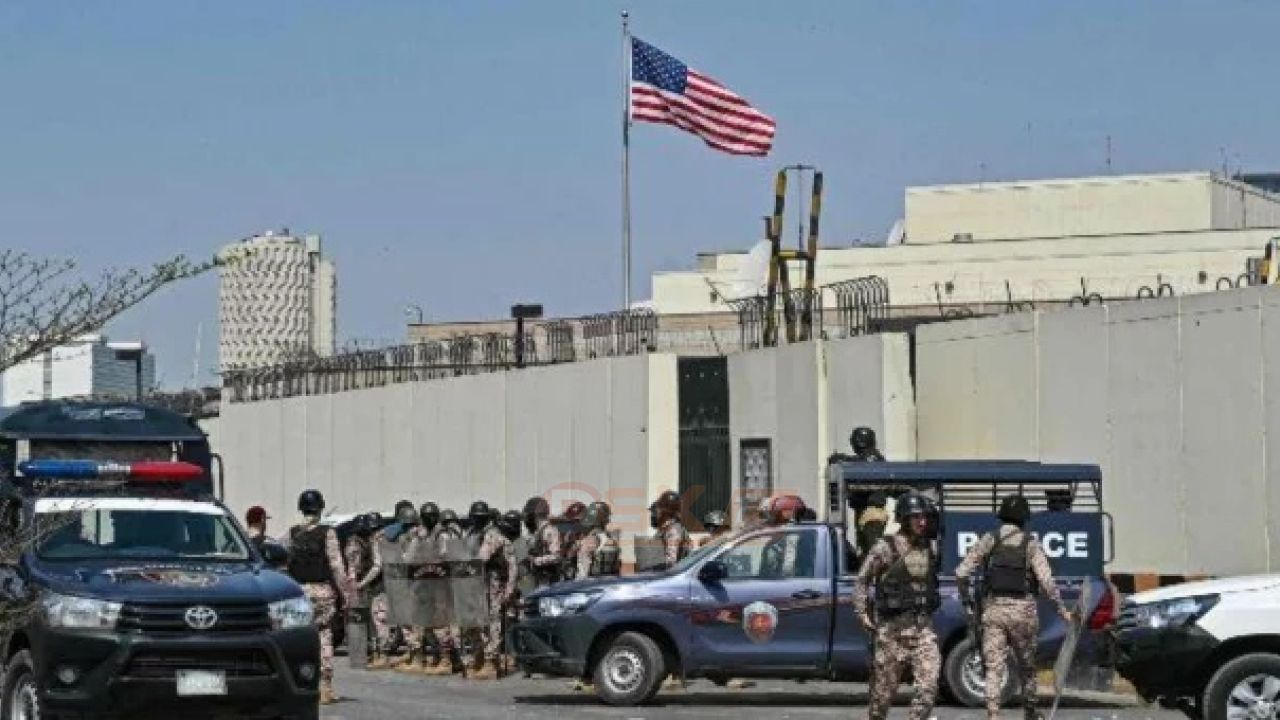 পাকিস্তানে সব ভিসা সাক্ষাৎকার বাতিল করল যুক্তরাষ্ট্র