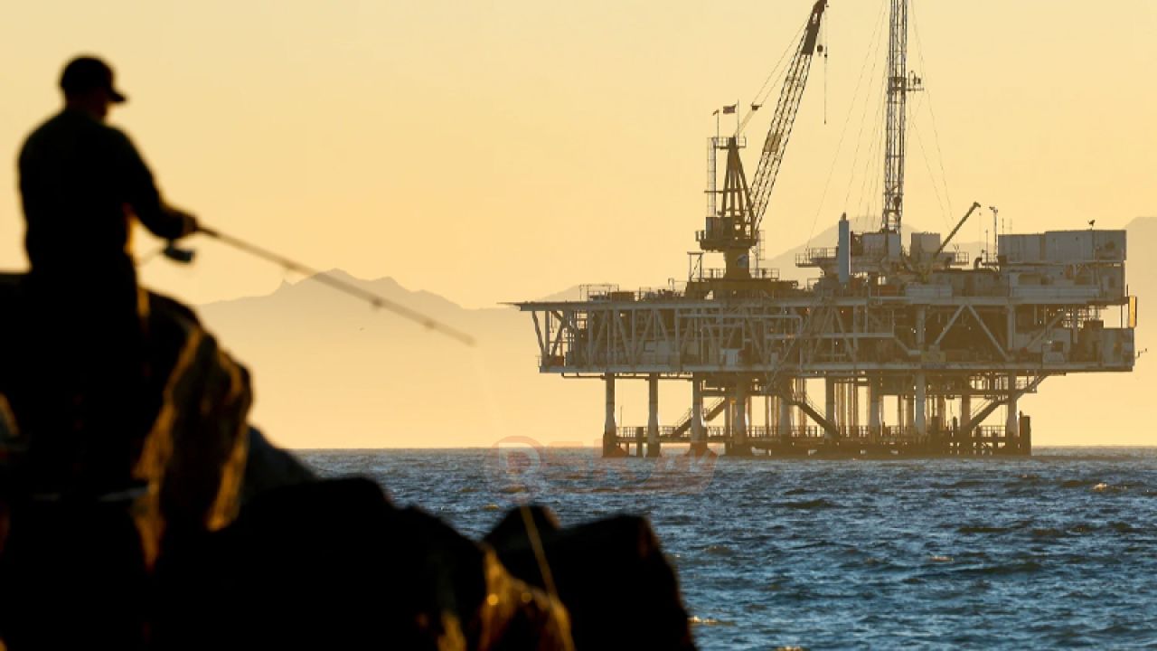 ইরান যু'দ্ধ দীর্ঘ হওয়ার শ'ঙ্কায় তেলের দামে লাফ, বড় ধস শেয়ারবাজারে