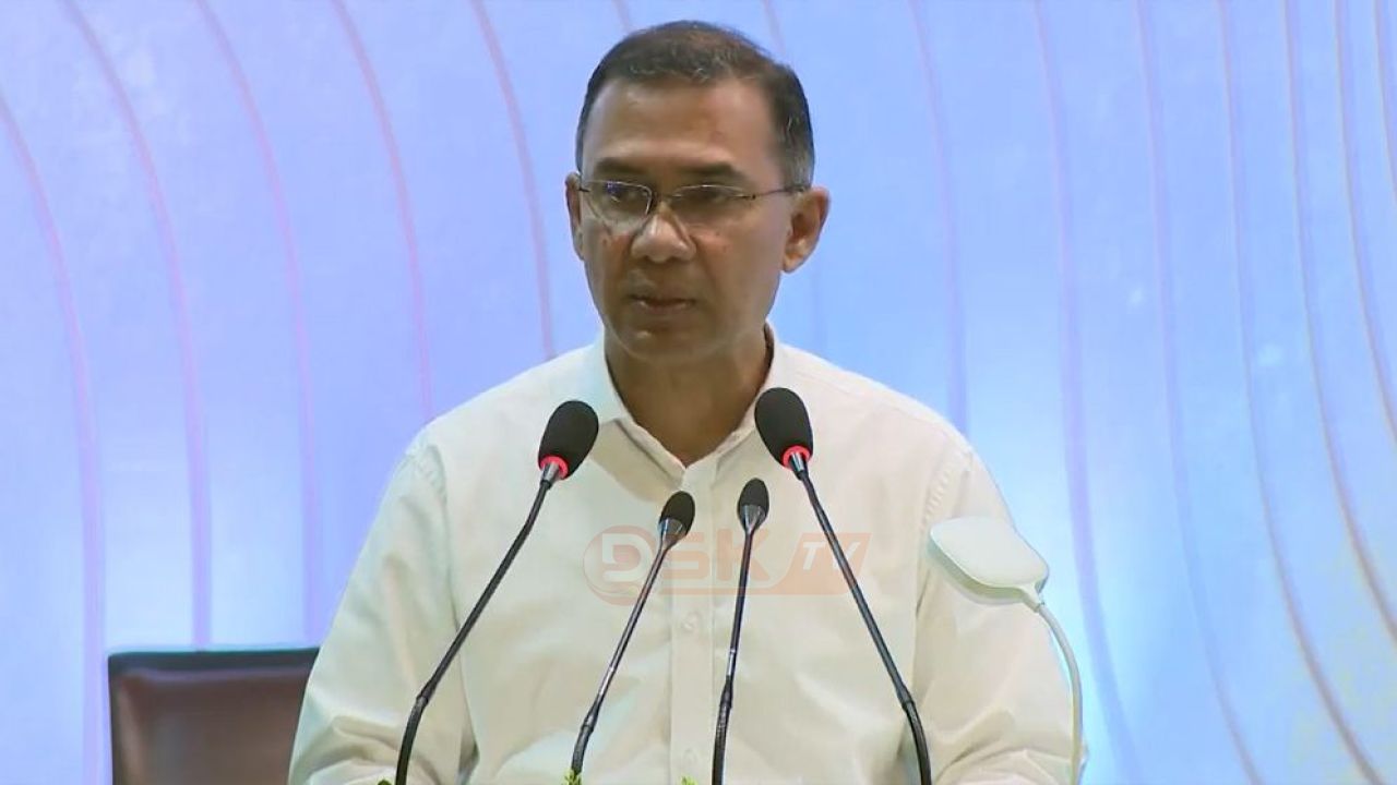 ভোটের কালি নখ থেকে মোছার আগেই প্রতিশ্রুতি বাস্তবায়নে কাজ শুরু করেছে বিএনপি সরকার