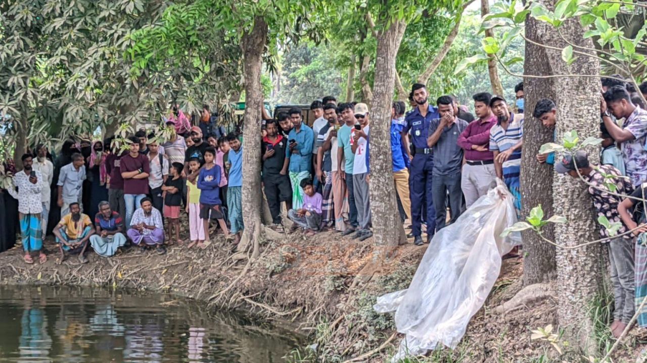 নোয়াখালীতে রহস্যজনক ভাবে নিখোঁজ হওয়ার শ্রমিকের ম'রদেহ উদ্ধার  ‎
