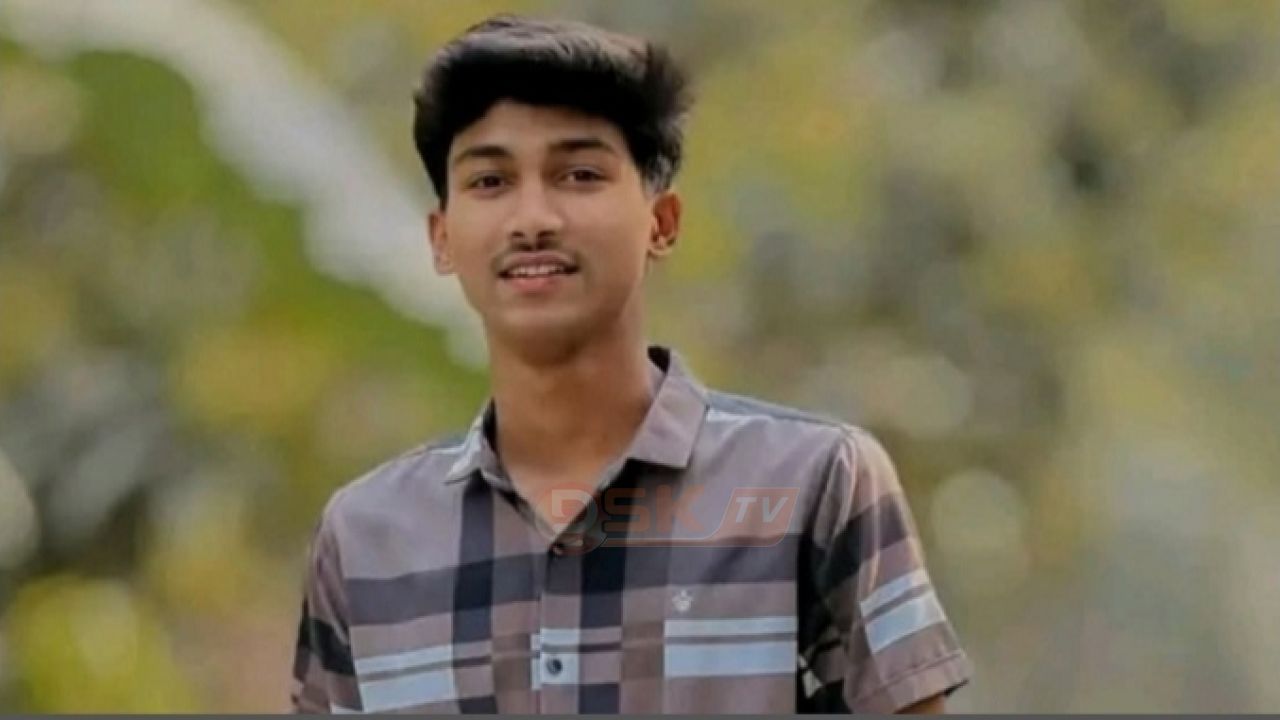 পে'ট্রোল আনতে গিয়ে সড়ক দুর্ঘ'টনায় কলেজ শিক্ষার্থীর মৃ'ত্যু