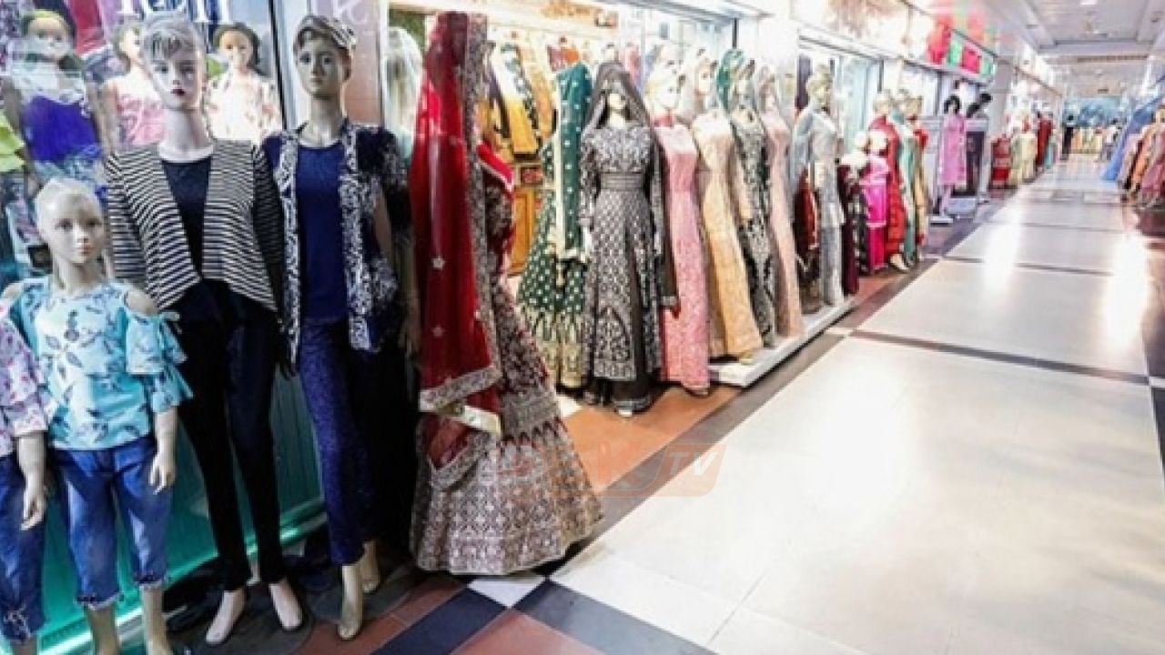 সারা দেশে রাত ৮টার মধ্যে শপিংমল বন্ধের সিদ্ধান্ত