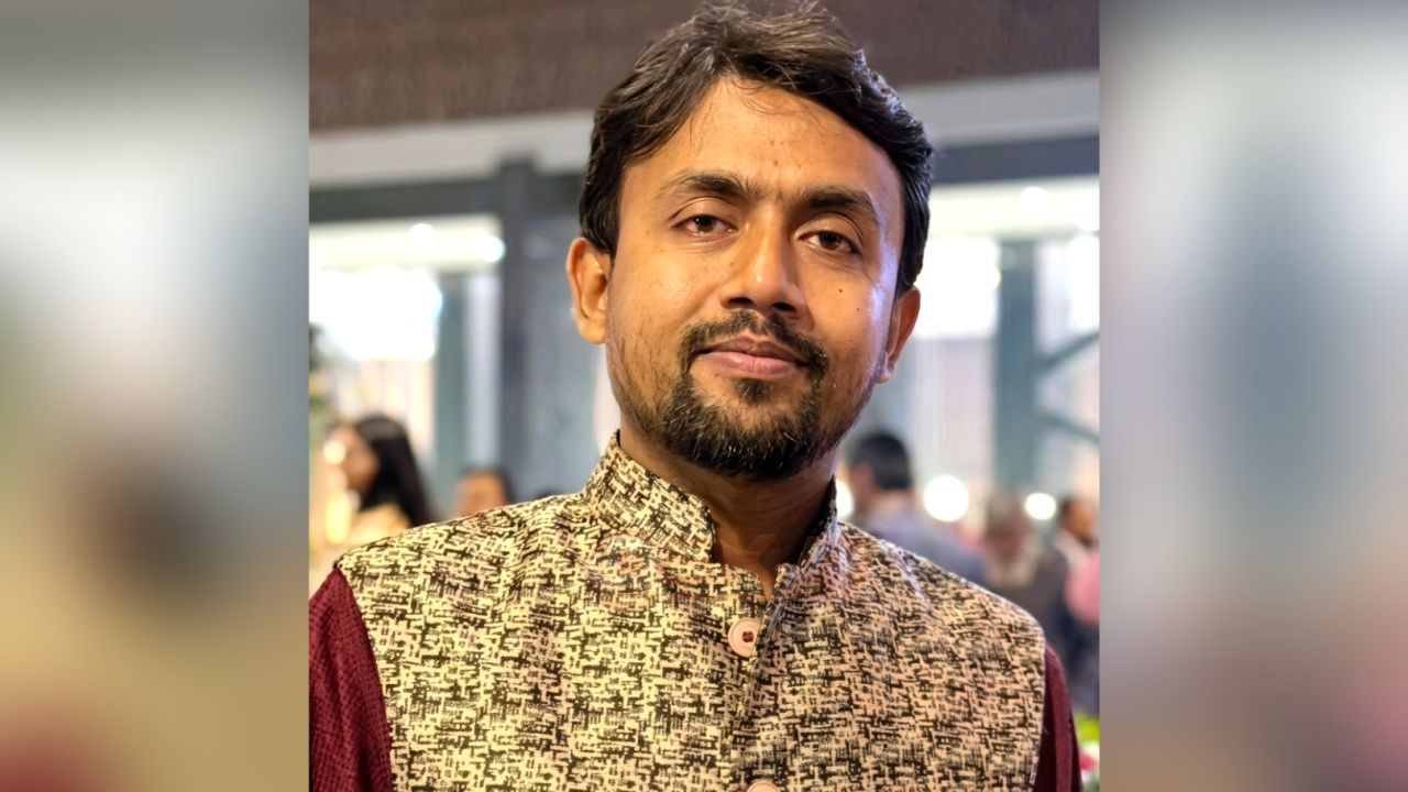 রাজপথ-লেখক মোস্তাফিজুর রহমান রুবেল