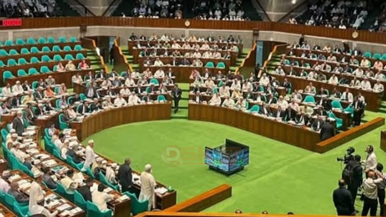 গু'মকে মানবতাবি'রোধী অপ'রাধে অন্তর্ভুক্ত করে বিল পাস