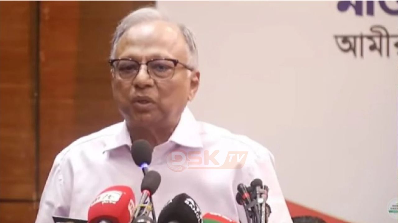 জুলাই ধারণ করলে গণভোট মানতেই হবে: মাহমুদুর রহমান