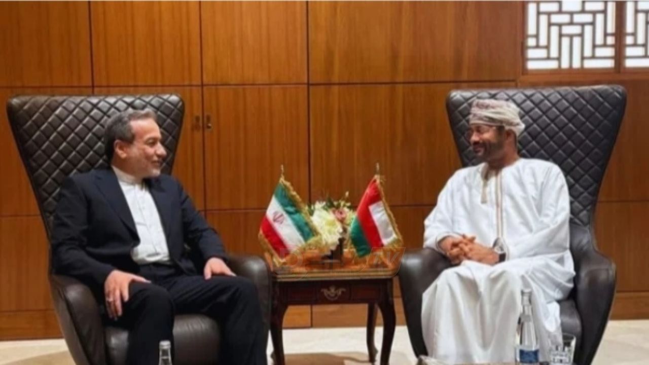 যুক্তরাষ্ট্রের হস্তক্ষেপ ছাড়াই মধ্যপ্রাচ্যে ঐক্যের আহ্বান ইরানের