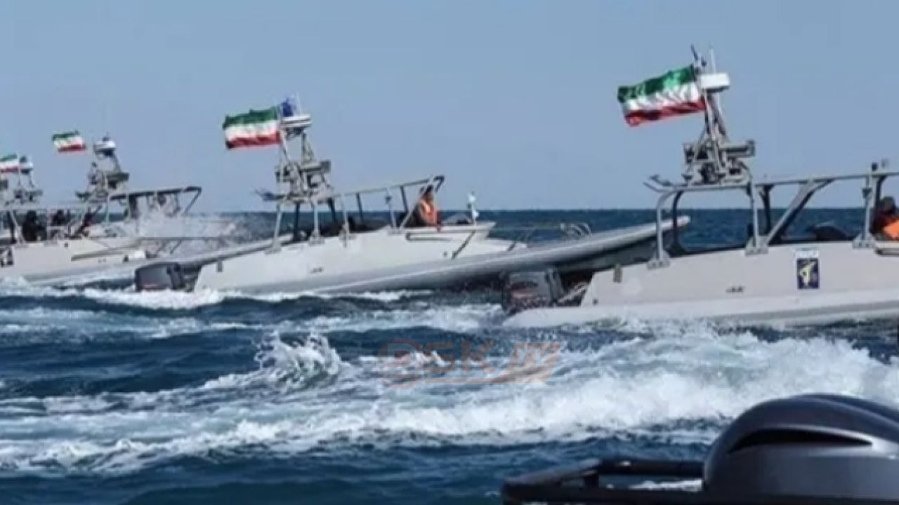 মার্কিন অব'রোধের প্রতিবাদে হরমুজ প্রণালির নিয়ন্ত্রণ নিল আইআরজিসি