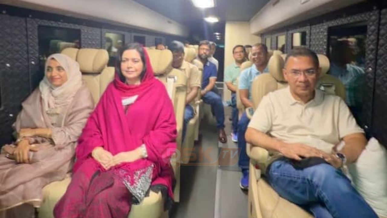 প্রধানমন্ত্রী হিসেবে প্রথমবার নিজ জেলার পথে তারেক রহমান