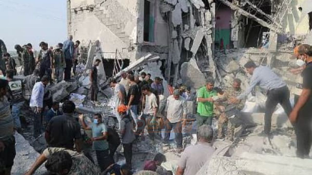  যুক্তরাষ্ট্রের হা'মলায় ধ্বংস ১৩০০ স্কুলের অর্ধেকই ঠিক করেছে ইরান!