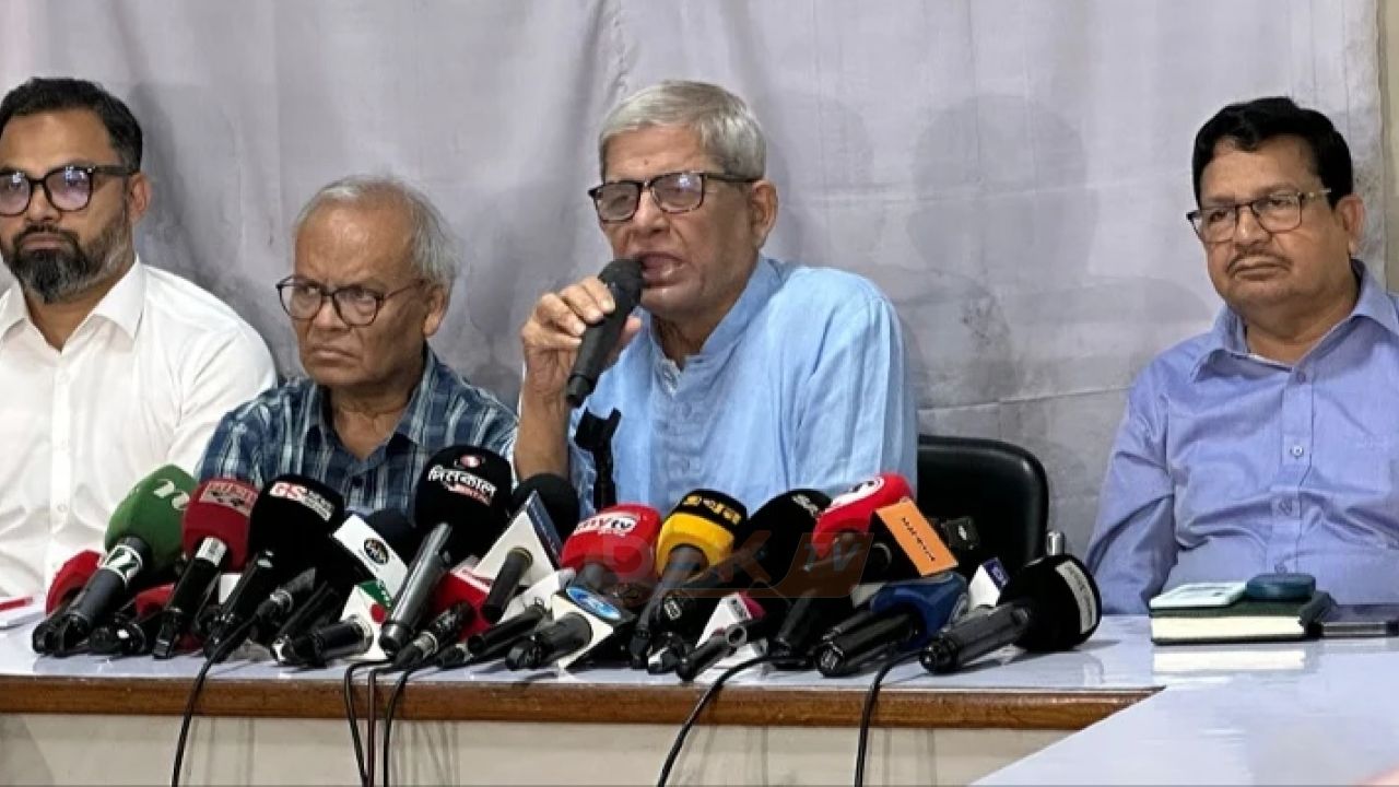 জামায়াতকে রাজনৈতিকভাবে নির্মূলে কাজ করতে হবে: মির্জা ফখরুল