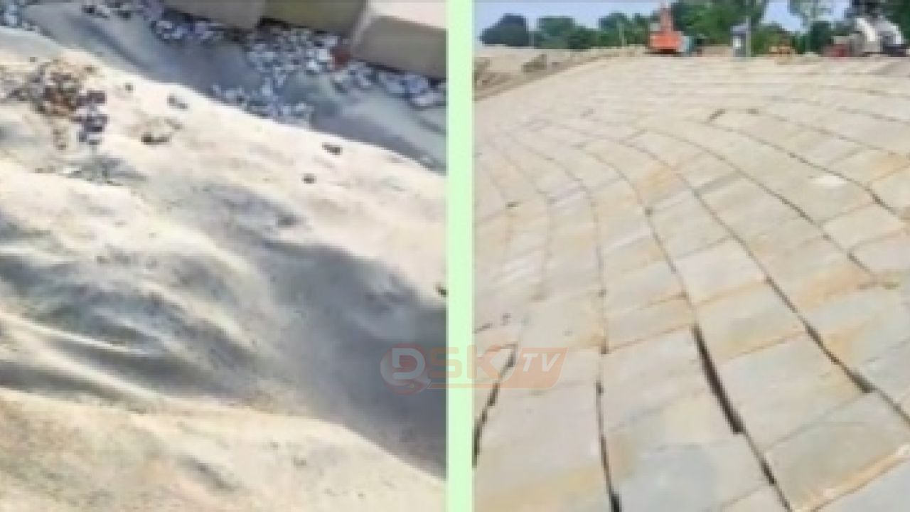 ভূরুঙ্গামারীতে সোনার হাট ব্রিজের সংযোগ সড়ক নির্মাণে চরম অনিয়ম ও দু'র্নীতি, অল্প বৃষ্টিতেই ব্ল'ক ধ্ব'সে বিপন্ন রাস্তা!