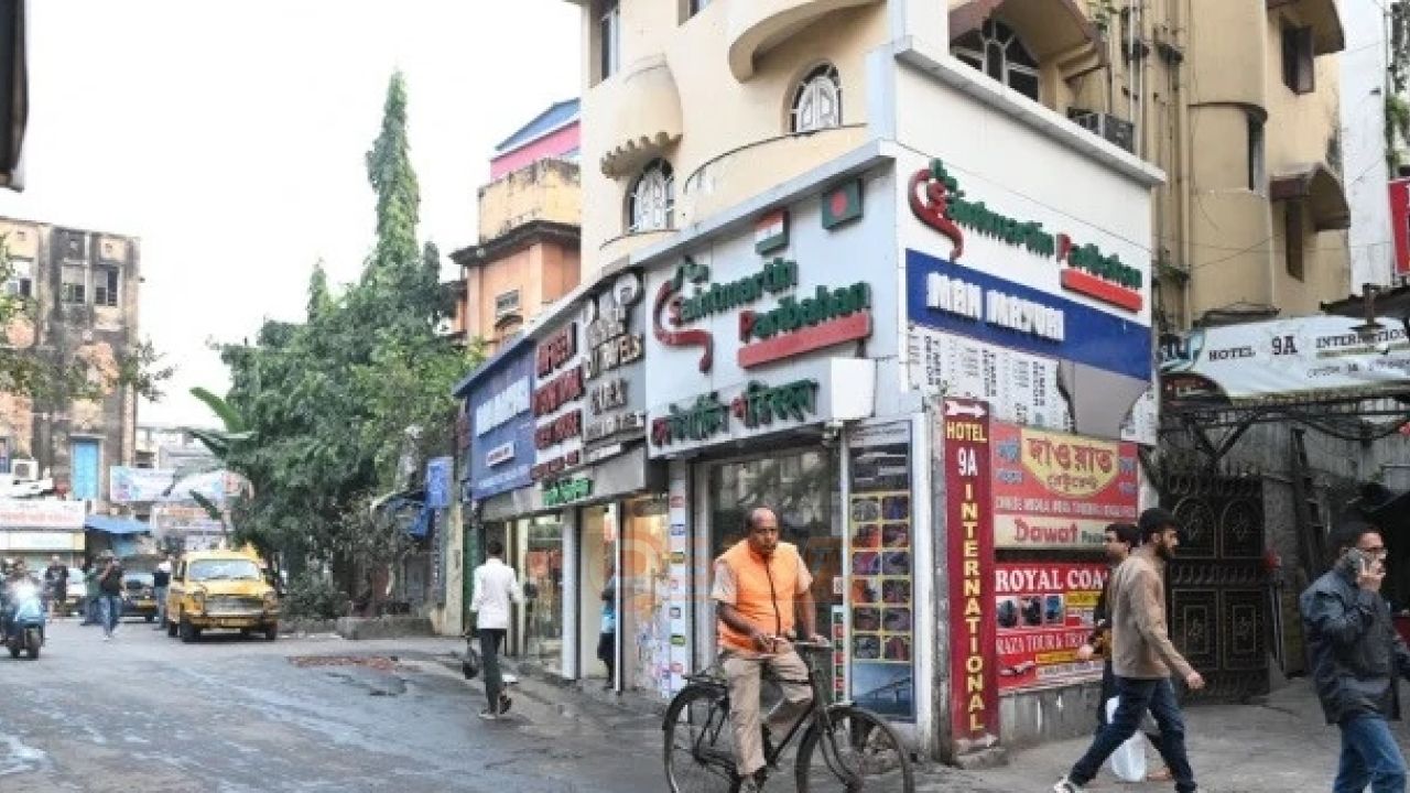 আস্থা ফেরাতে বাংলাদেশিদের কাছে ‘ন্যায্য মূল্যে’ পণ্য বিক্রির ঘোষণা কলকাতার ব্যবসায়ীদের