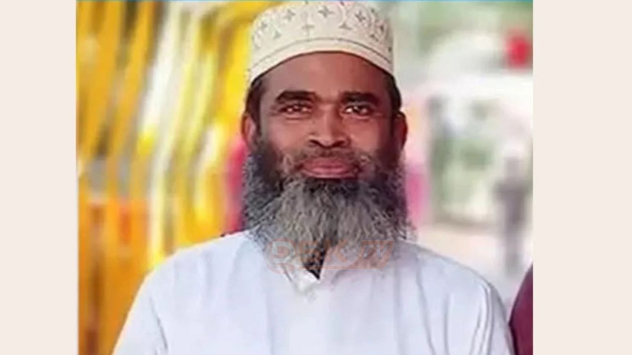 আজান দিতে গিয়ে মসজিদেই মৃ'ত্যুর কোলে ঢলে পড়লেন ইমাম
