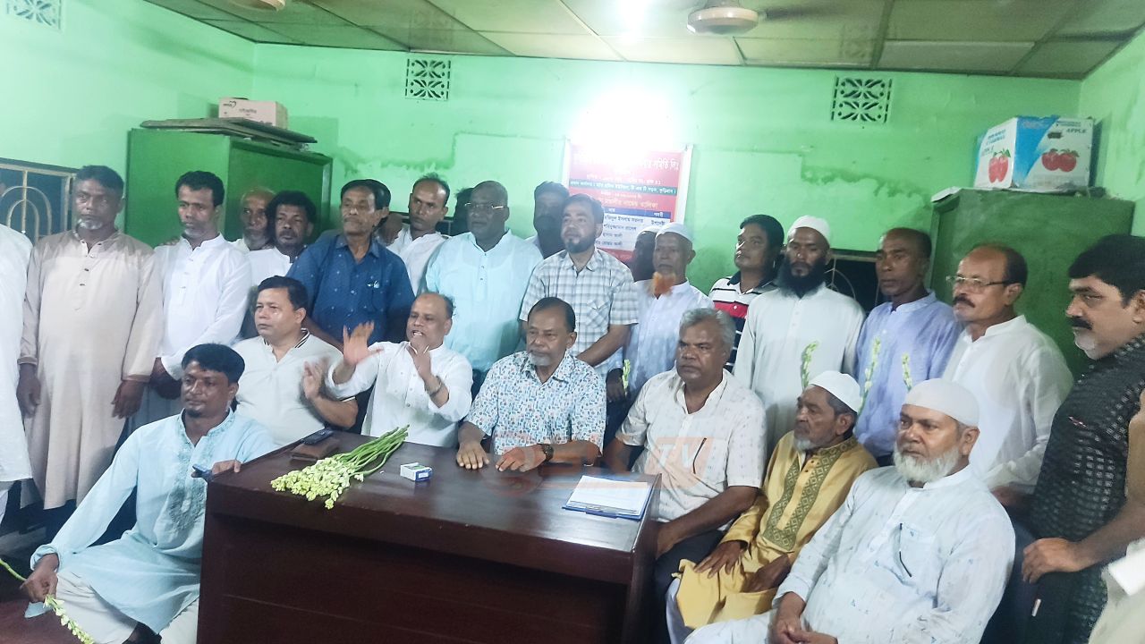কুড়িগ্রাম জেলা বাস-মিনিবাস শ্রমিক ইউনিয়নের ত্রি-বার্ষিক নির্বাচন সম্পন্ন: সভাপতি হাসান আলী, সাধারণ  সম্পাদক   সহিদুজ্জামান   রাসেল