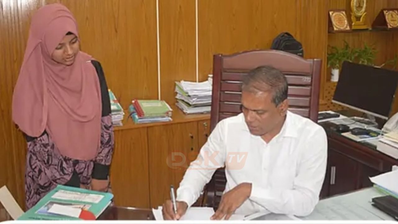অর্থ নয়, পড়ার দায়িত্ব নিলেন ডিসি; সাদিয়া পেল জিপিএ-৫