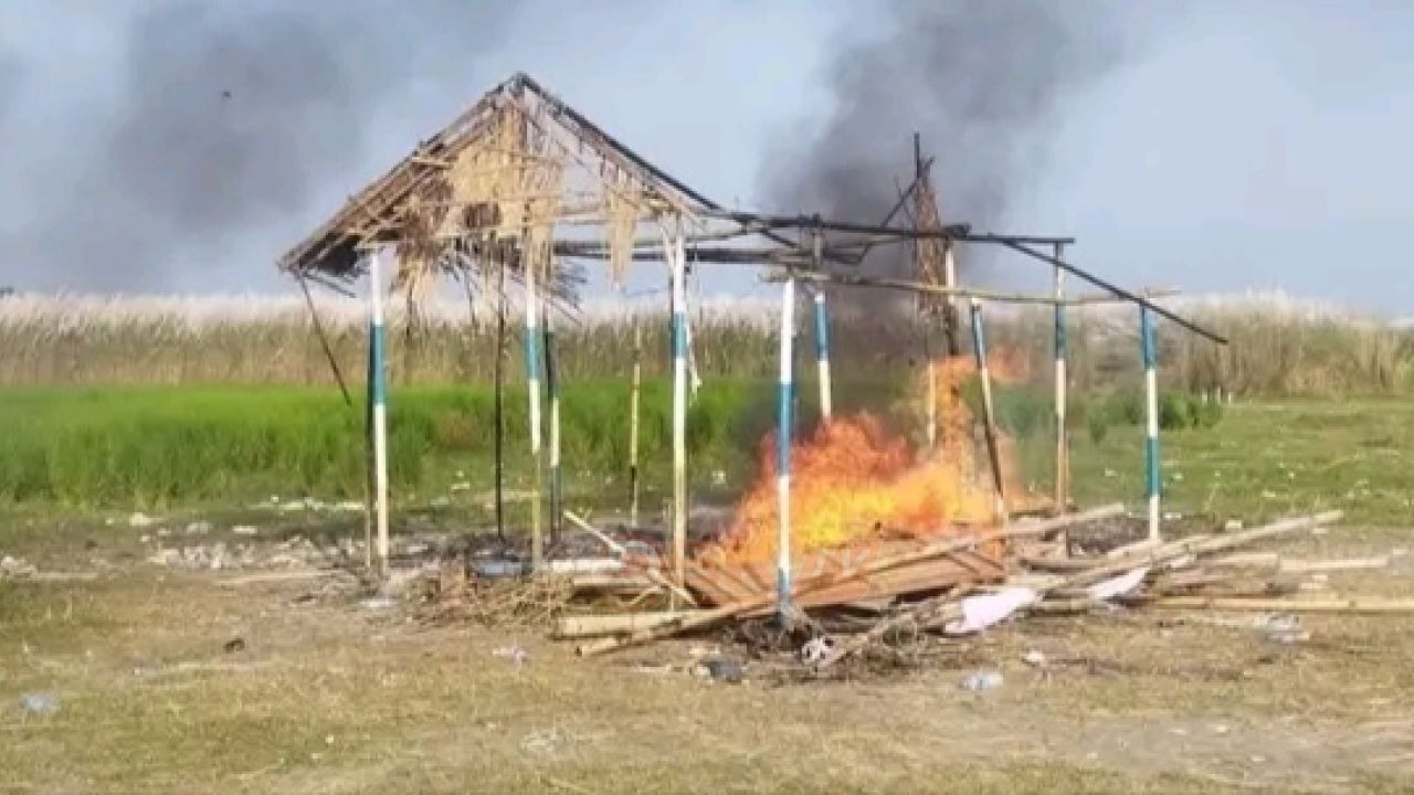 ভূরুঙ্গামারীতে অসামাজিক কার্যকলাপে চা আড্ডায় প্রশাসনের আগুন: মইদাম কলেজসহ অন্যান্য এলাকাতেও কড়া নজরদারির দাবি